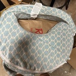 Breastfeeding Pillow