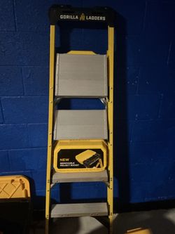 5 1/2 ft Gorilla Ladder