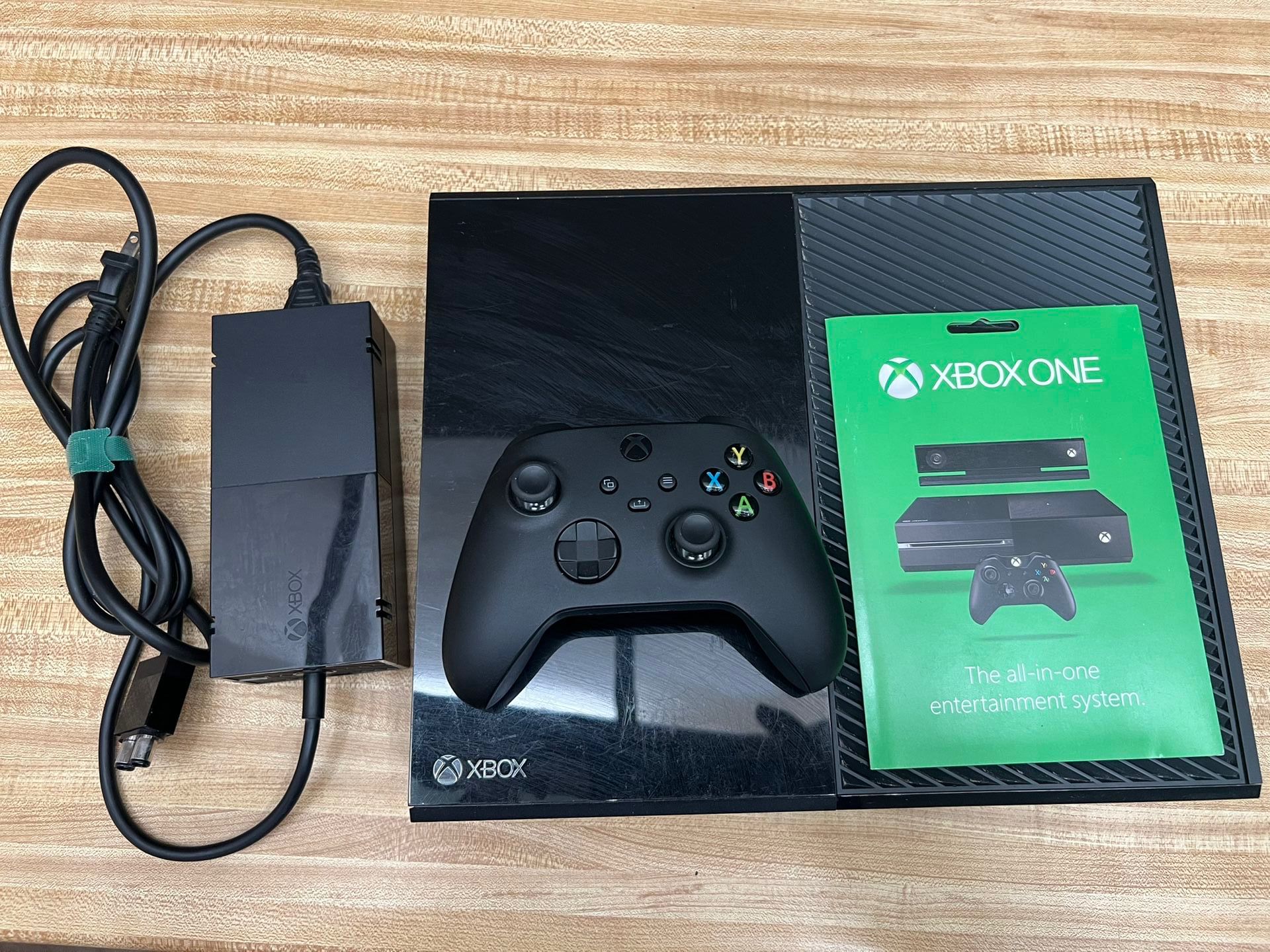 Xbox One with Series X/S Controller