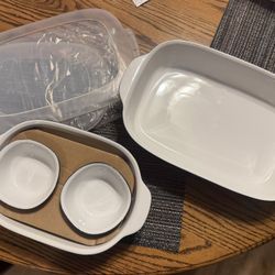 CorningWare's "CW by Corningware" line of durable, colorful stoneware bakeware