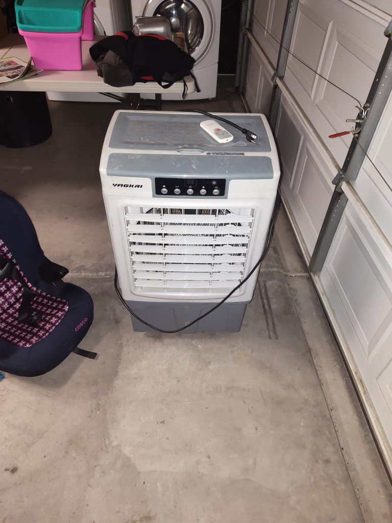 Outdoor/Indoor Swamp Cooler 