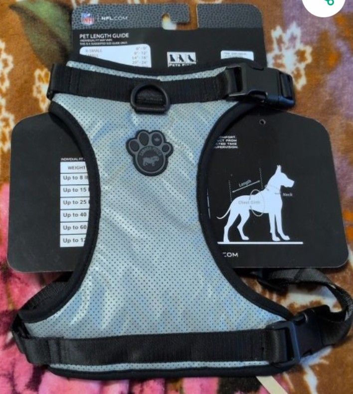 PET WEAR