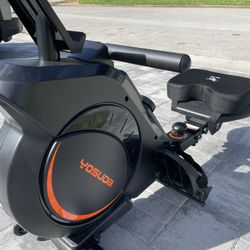Yosuda Rowing Machine