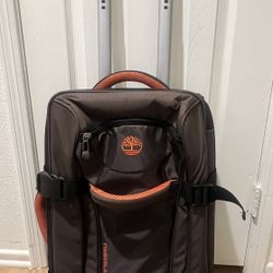 Timberland Twin Mountain 26” Rolling Wheeled Upright Carry-On Duffle Suitcase
