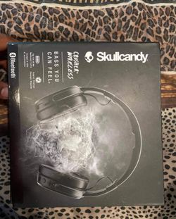 Skull candy crused head phones