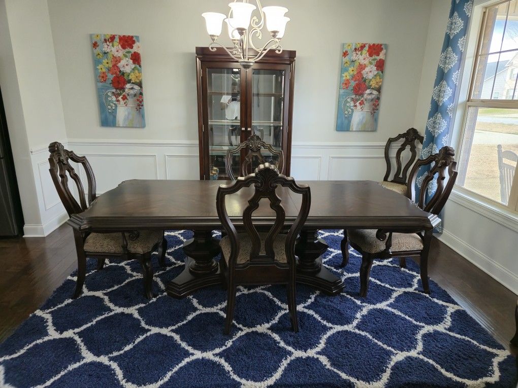 Dining Room Table Set