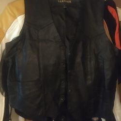 Lnew Motorcycle Leather Vest Size Large Only $50 Farm