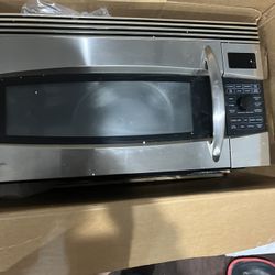 GE Profile Spacemaker Microwave Oven