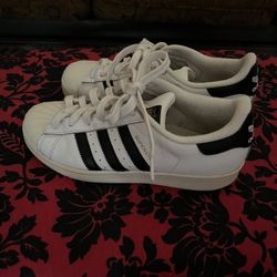 Adidas Superstar Shoes 