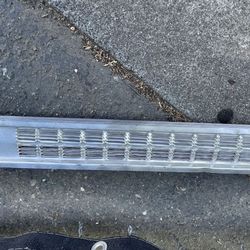 Aluminum Continuous Soffit Vent