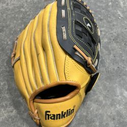 softball glove