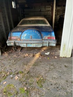 Lincoln Continental Mark IV