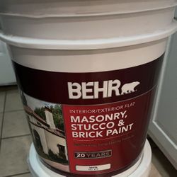 Behr 5 Gallon paint 