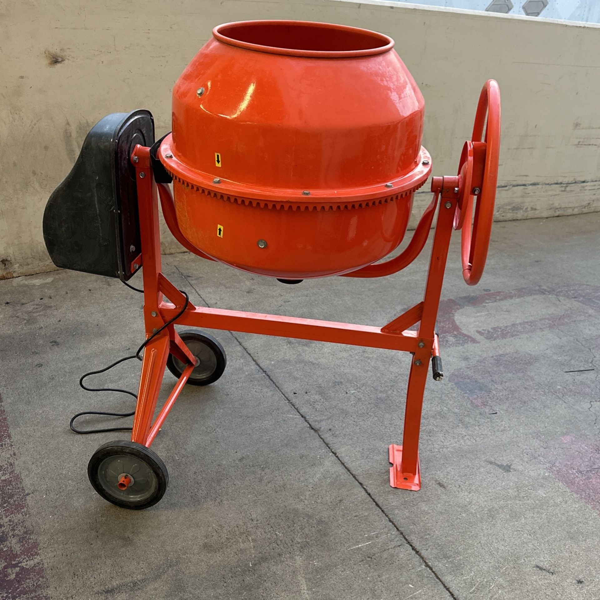 5.65 Cubic Feet Drum Electric Cement Mixer 3/4HP 160L Metal Drum Mixer