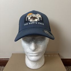 The North Face Embroidered Mudder Trucker Hat Utility Blue Bear Design Unisex