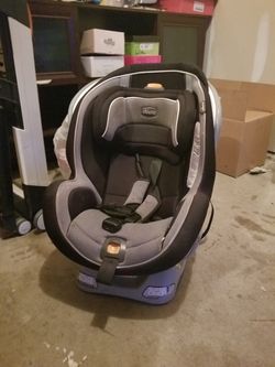 Chicco NextFit Car Seat