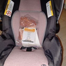 Baby Trend Carseat 
