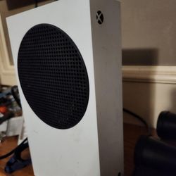 X box s series  (no controllers)