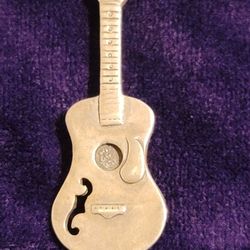 Vintage Sterling Silver Guitar Pin Brooch