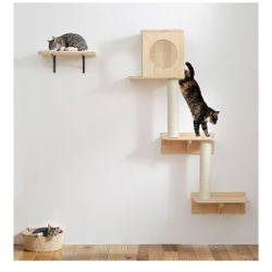 Wall-Mounted Cat Tower 