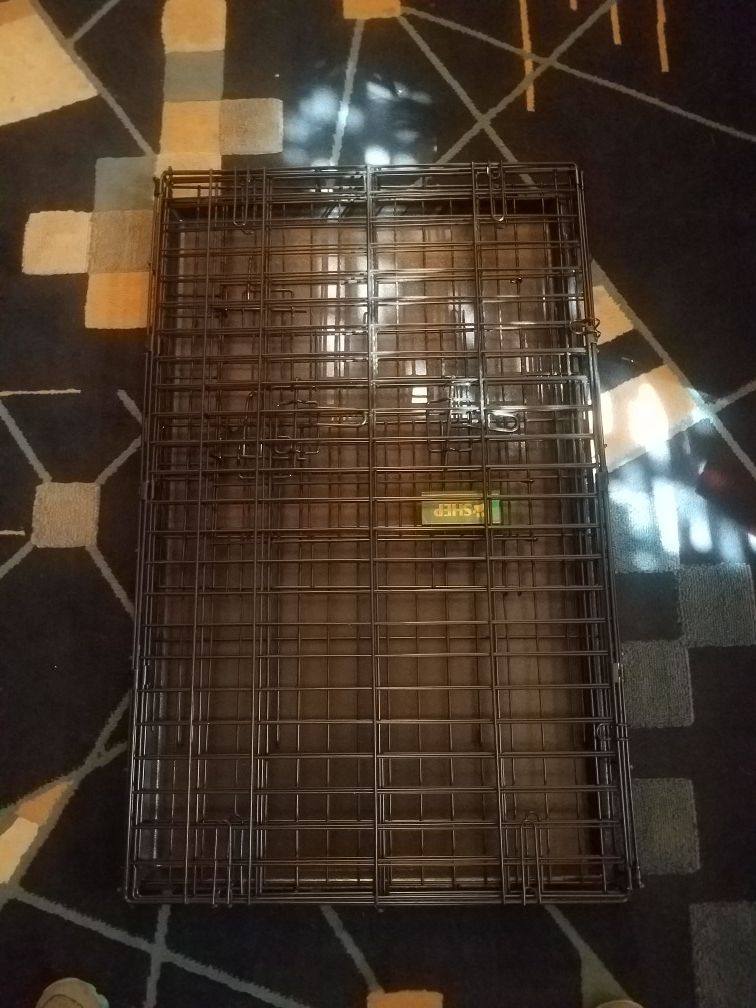Large 36 in. metal dog crate