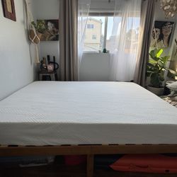 Queen Size Memory Foam Mattress 