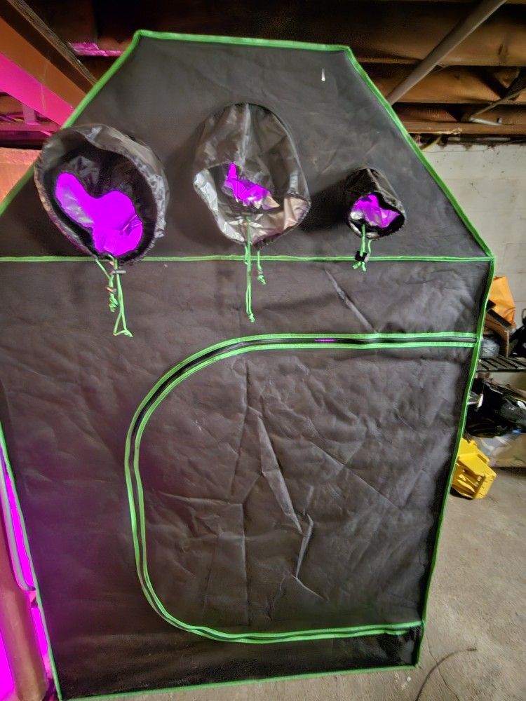 Double And Single Herb Growth Tents With Lights, Exhausts,etc.