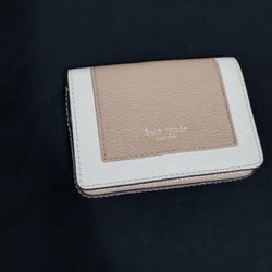 Margaux Continental Wallet