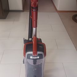 Shark Navigator Vacuum 