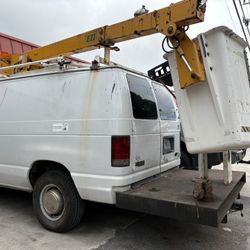 Bucket Truck Van 