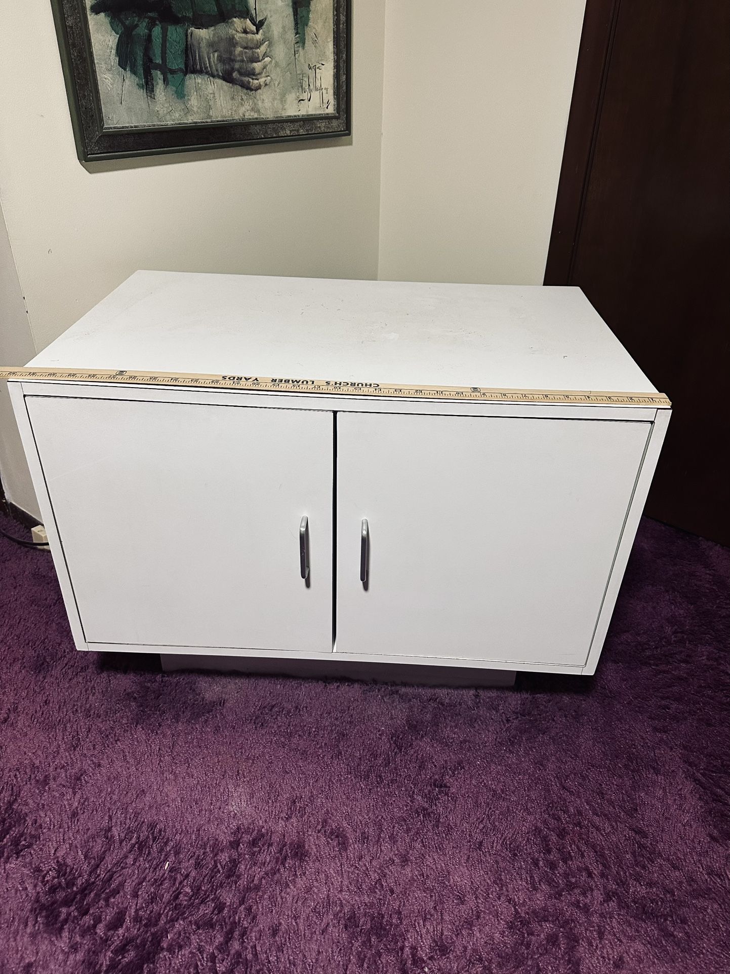 Cabinet Tv And Closed Storage