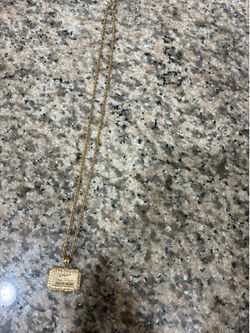 Gold rope chain with last supper pendant