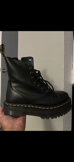 Women’s Platform Doc Martens