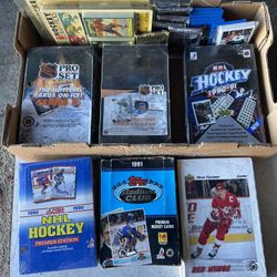 Hockey - 6 Complete Sets + Extras Cards