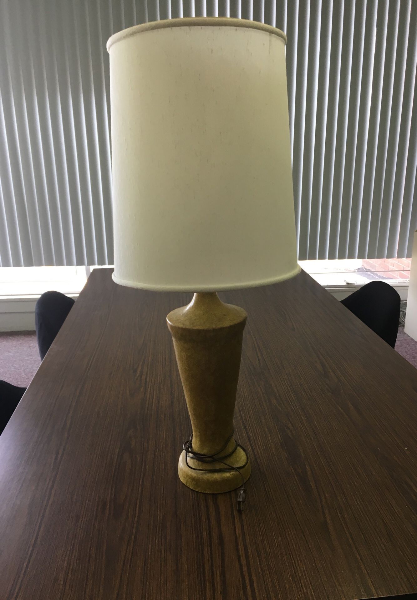 Ceramic table lamp great condition