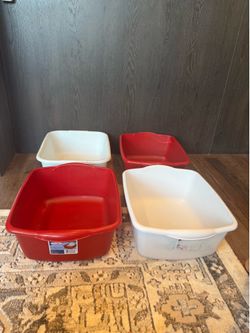Set of 4 Plastic Basins