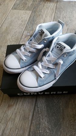Converse size 2 new