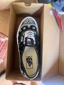 NES shoes VANS