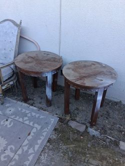 2 tables 25 bux obo