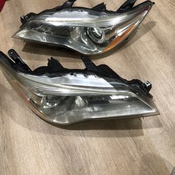 Pair of OEM Toyota Camry Headlights (2015-2017)