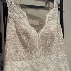 Studio Levana: Chloe - Size 18 Ivory Wedding Dress 