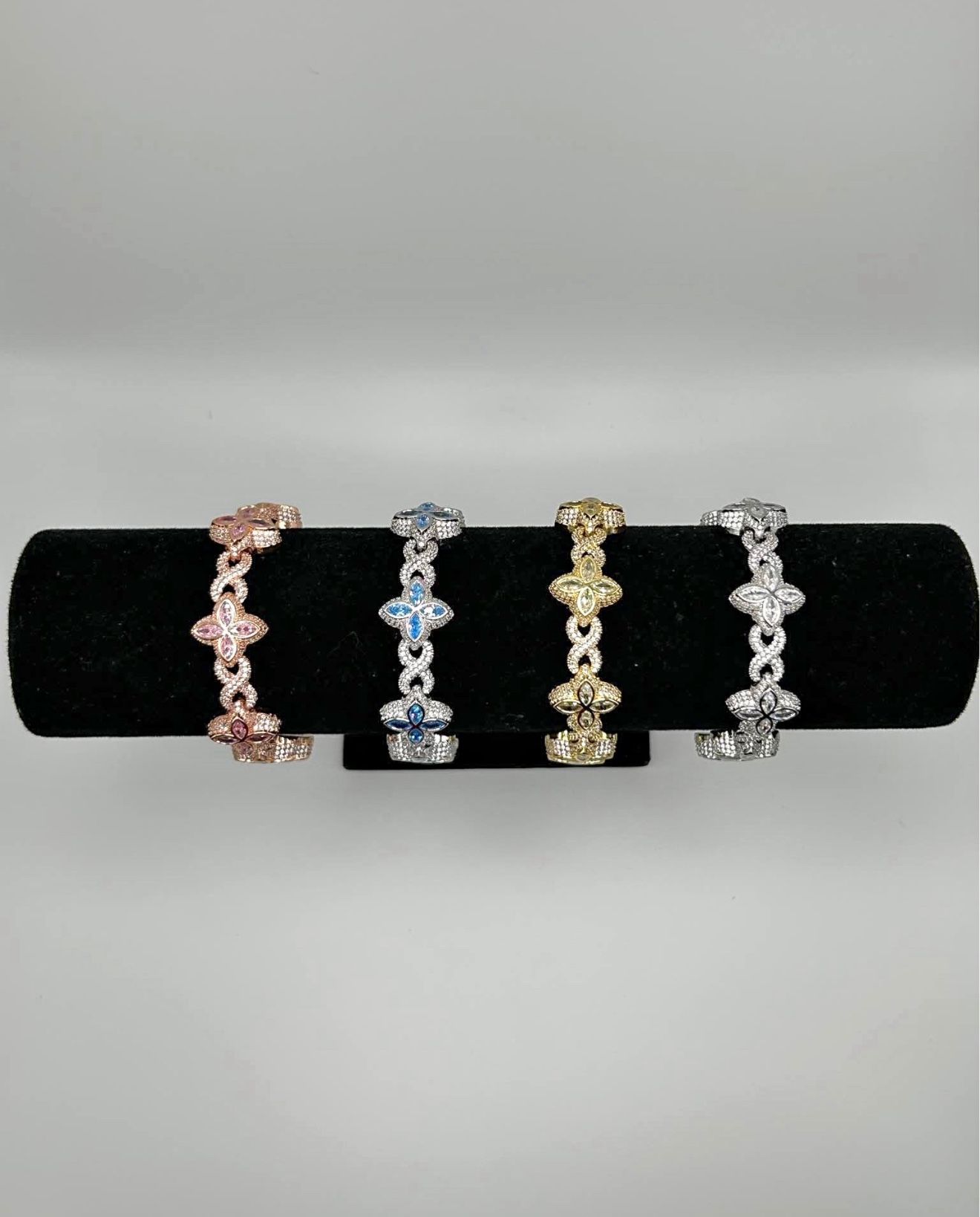 Real Silver Moissanite Clover 