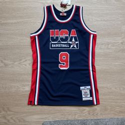 Size Medium - Mitchell And Ness Authentic Vintage Retro NBA Basketball Team USA Michael Jordan Jersey - Supreme Nike Sports New Era 47 Brand