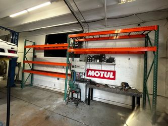 Industrial Teardrop Pallet Rack