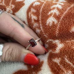 Sterling Silver Garnet Ring 