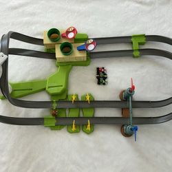 Mario Kart Race Track- Hot Wheels- Toys- Cars 