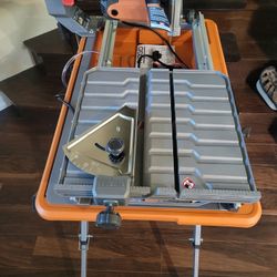 RIDGID 7" Wet Tile Saw