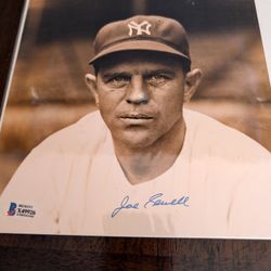 NY Yankees Joe Sewell Autographed Photo - Beckett Certified 