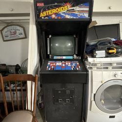 Ateriods arcade machine full size
