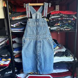 Tommy Hilfiger Overall Skirt 🔥size Large in Woman’s for $30‼️‼️